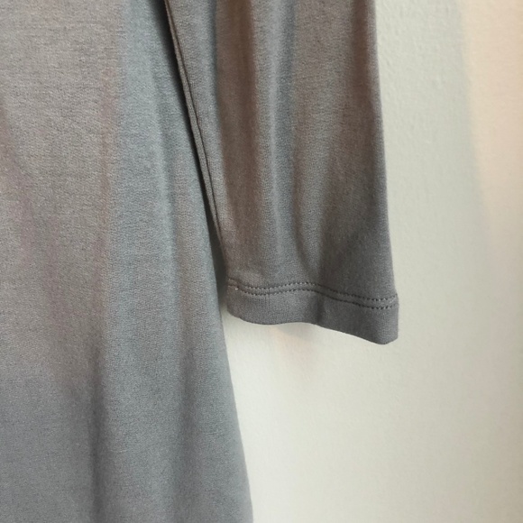 NWT Lou & Grey Signature Soft V-Neck Dress - Picture 8 of 8
